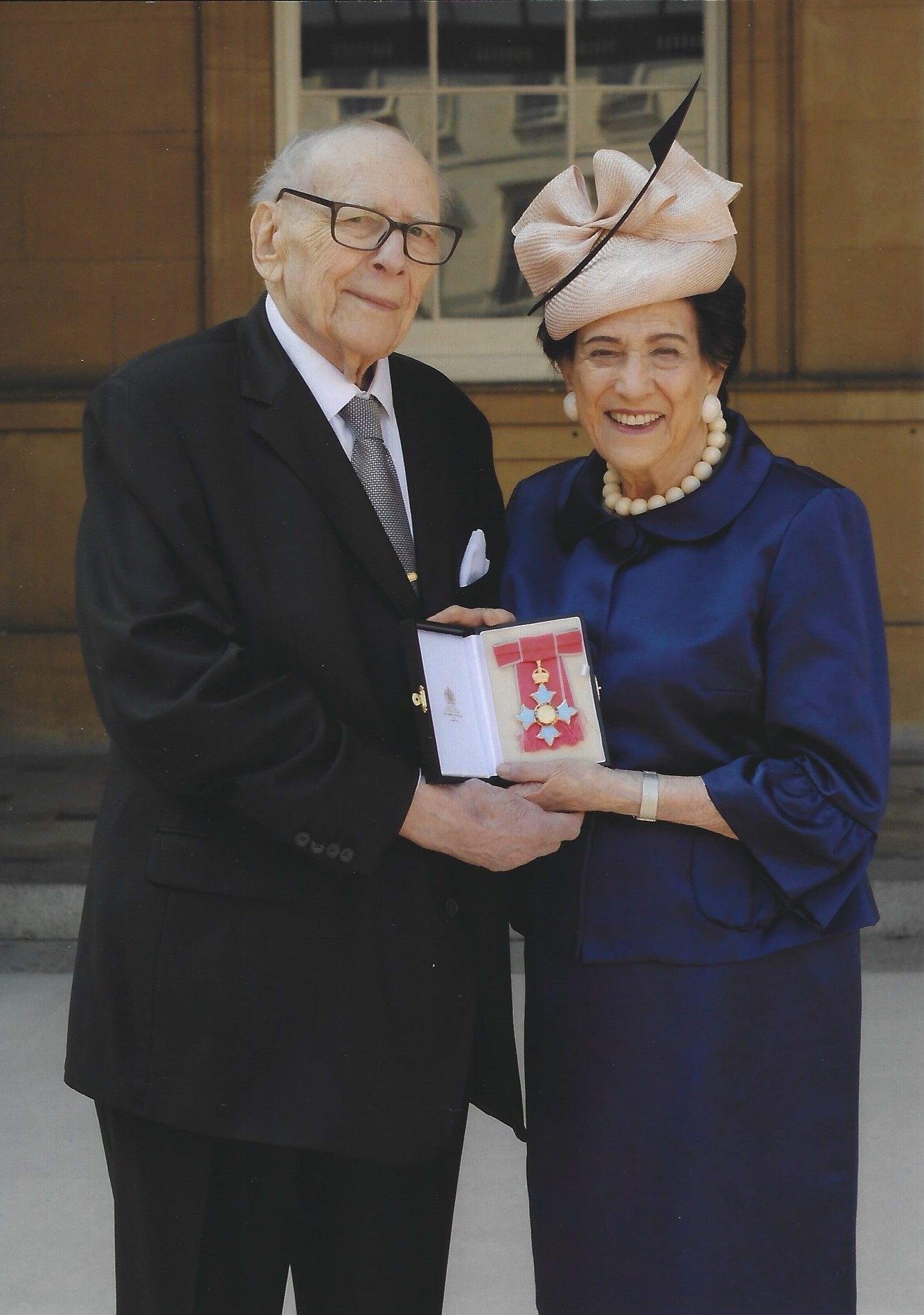 Lilian and Victor Hochhauser after the Investiture